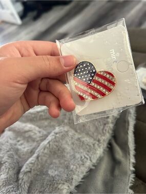 5/$25 American Flag Heart Pin Brooch - Red White Blue with Rhinestones